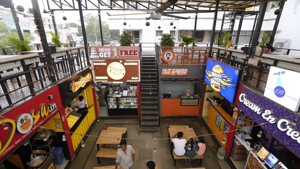 Tasty Square - Kolathur - Foodcourt - 3-400kb